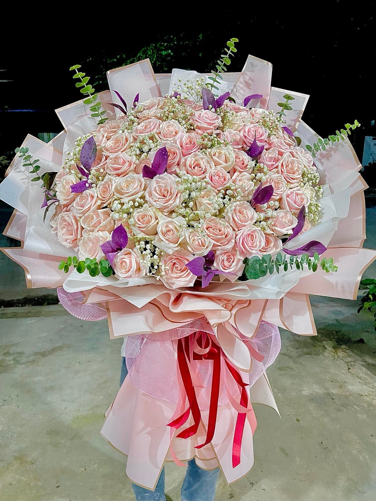 Mẫu bó hoa sinh nhật tại 	Phường Cửa Đông	Quận Hoàn Kiếm	Hà Nội